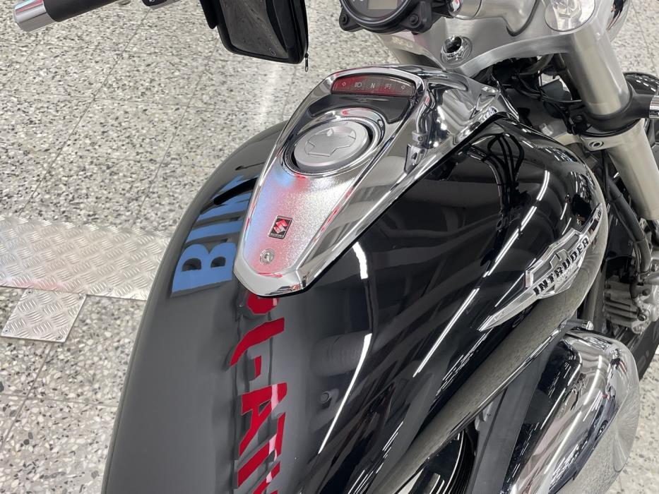 SUZUKI INTRUDER 2007