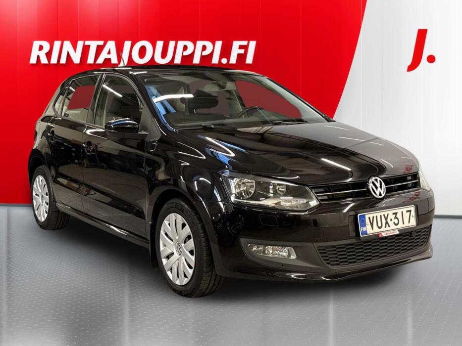 VOLKSWAGEN Polo 2012