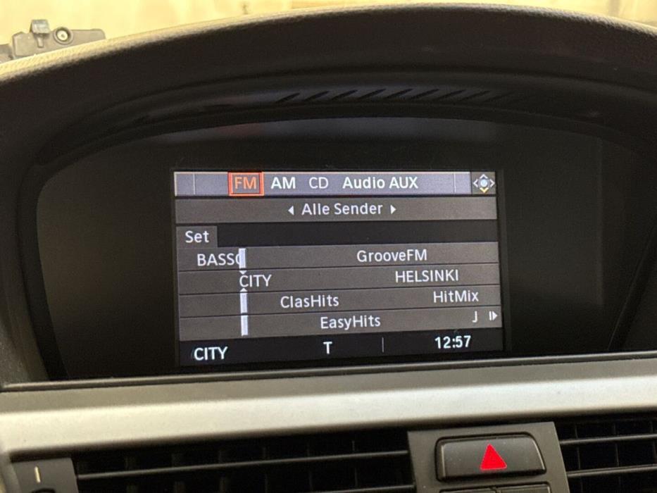 BMW 320 2008