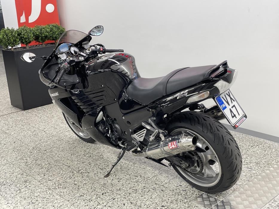 KAWASAKI ZZR 2007