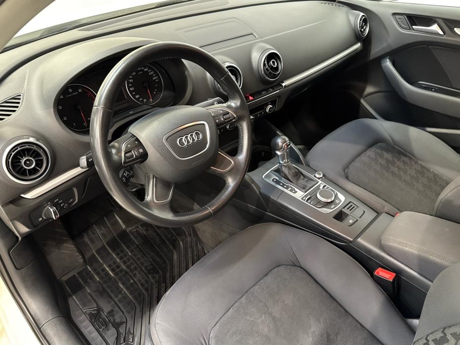 AUDI A3 2014