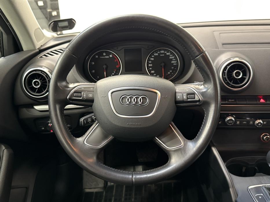 AUDI A3 2014
