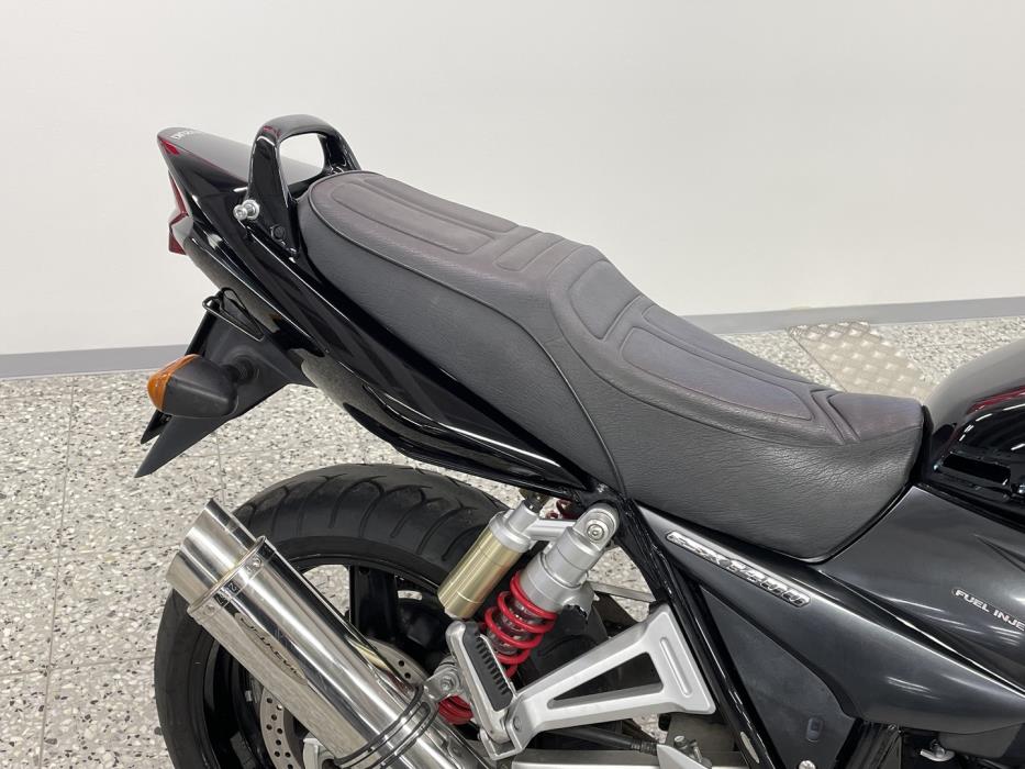 SUZUKI GSX 2007
