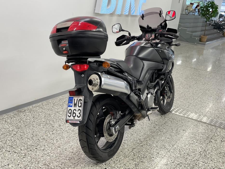 SUZUKI DL 2008