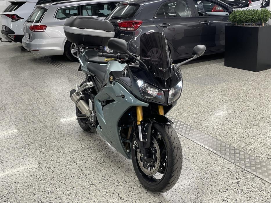 YAMAHA FZ1-S 2008