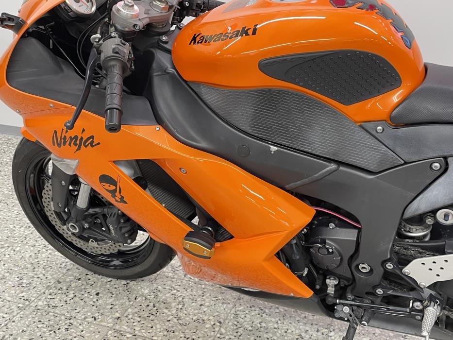 KAWASAKI ZX-6R 2008