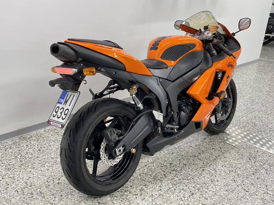 KAWASAKI ZX-6R 2008
