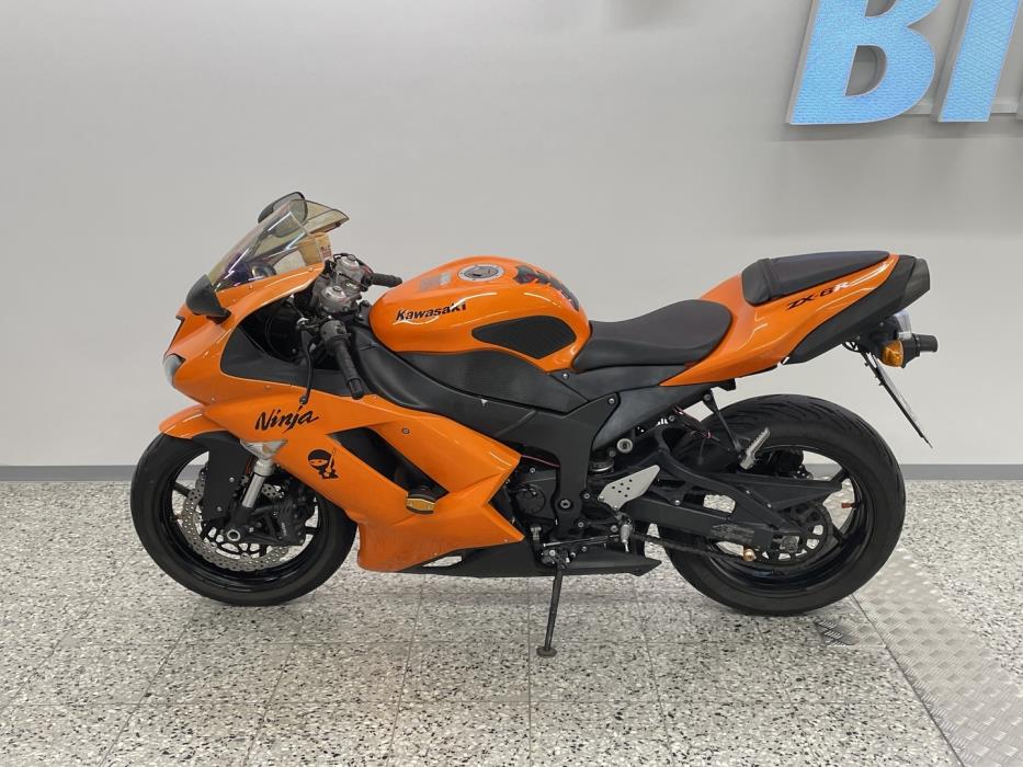 KAWASAKI ZX-6R 2008
