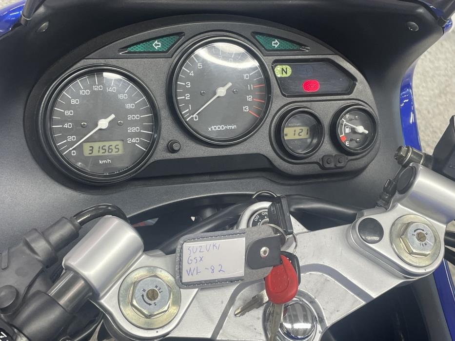 SUZUKI GSX 2007