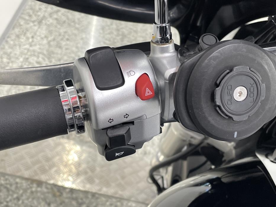 SUZUKI INTRUDER 2008