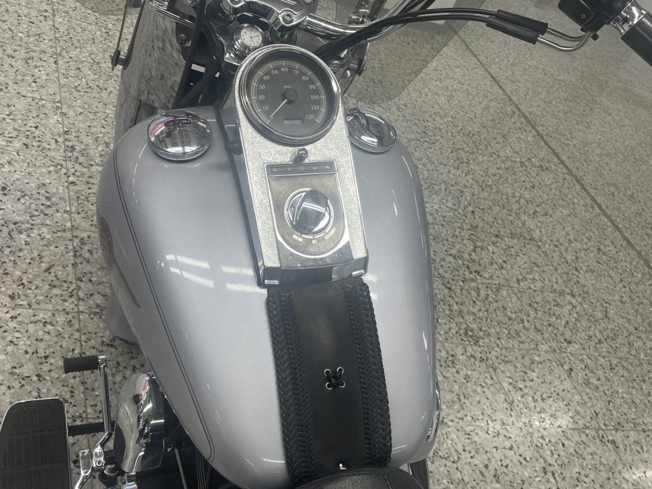 HARLEY-DAVIDSON SOFTAIL 2002