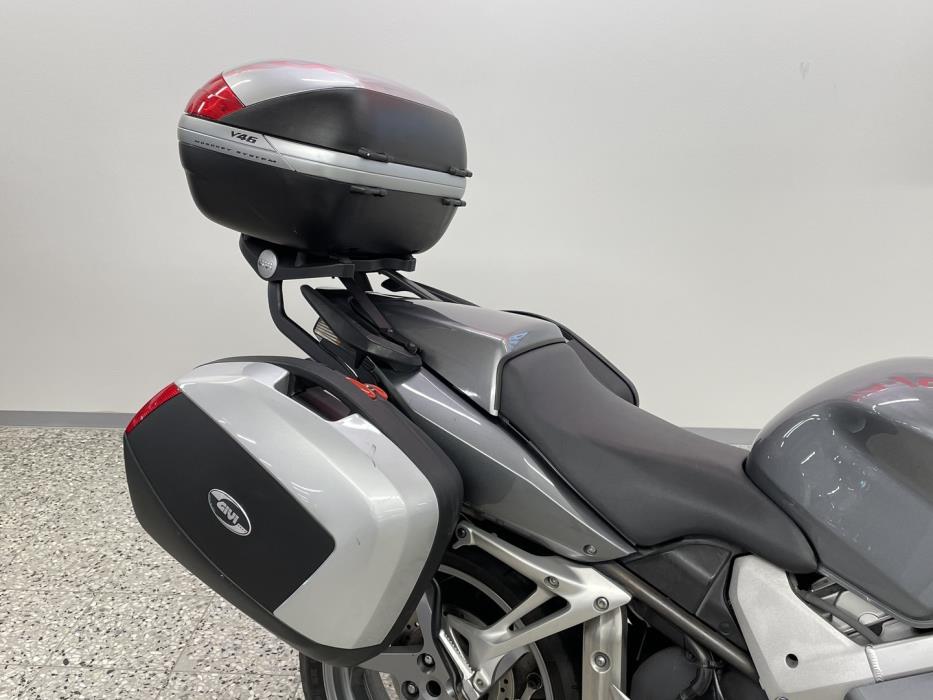 HONDA VFR 2008