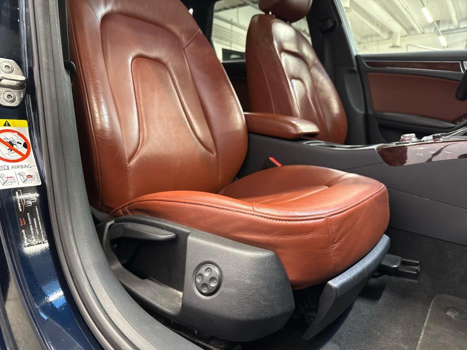 AUDI A4 2008