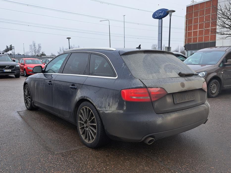 AUDI A4 2008