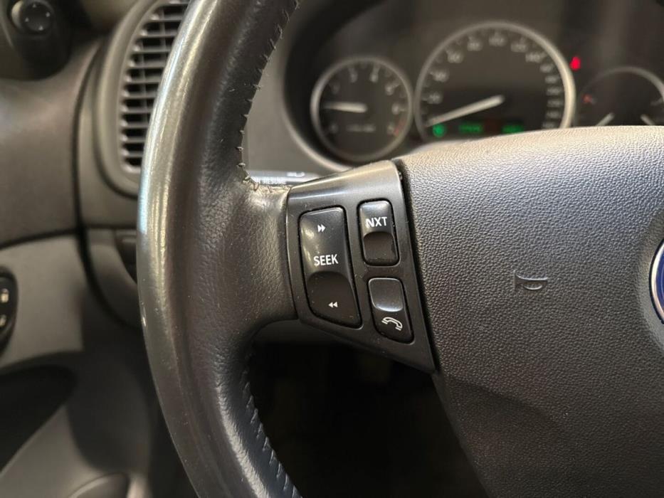 SAAB 9-3 2006