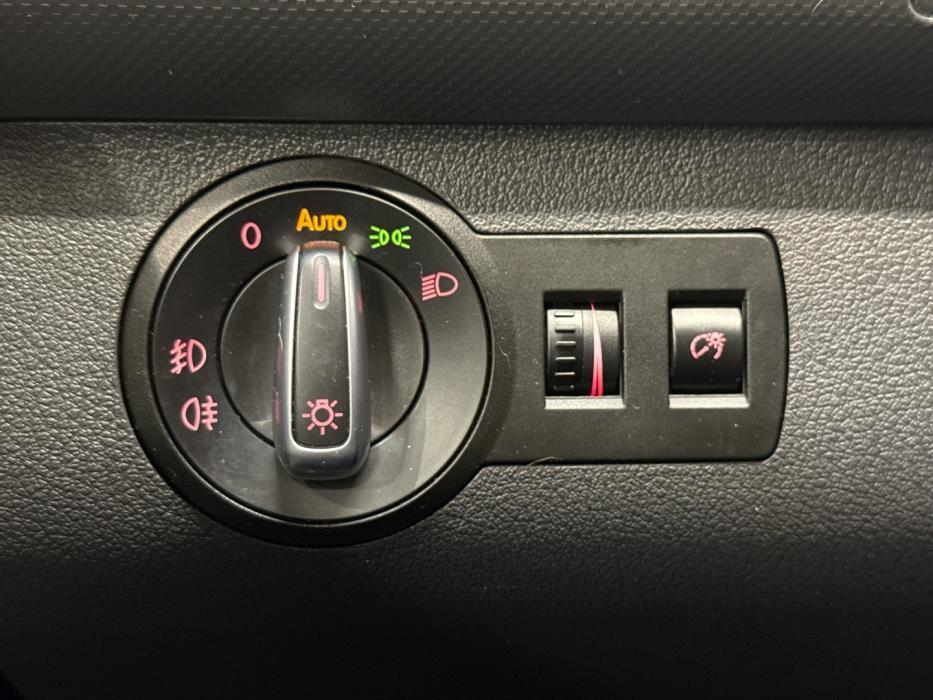 VOLKSWAGEN Caddy Maxi 2014