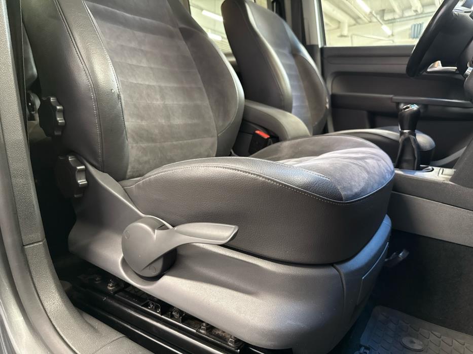 VOLKSWAGEN Caddy Maxi 2014