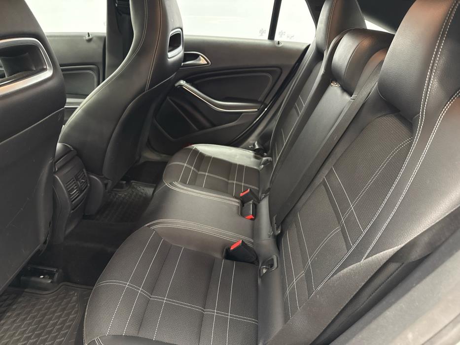 MERCEDES-BENZ CLA 2015