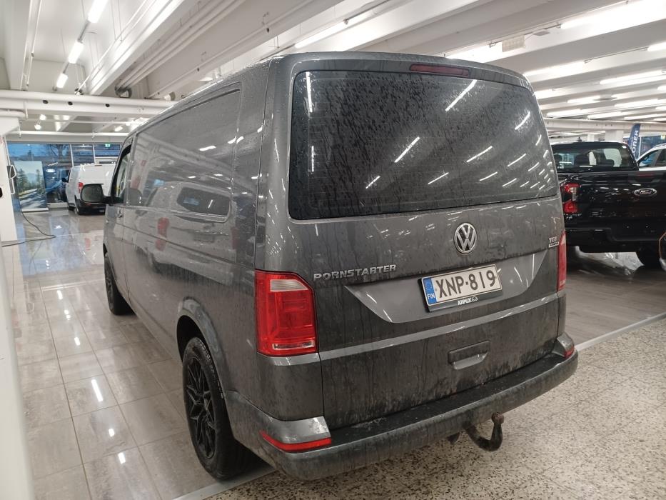 VOLKSWAGEN Transporter 2016