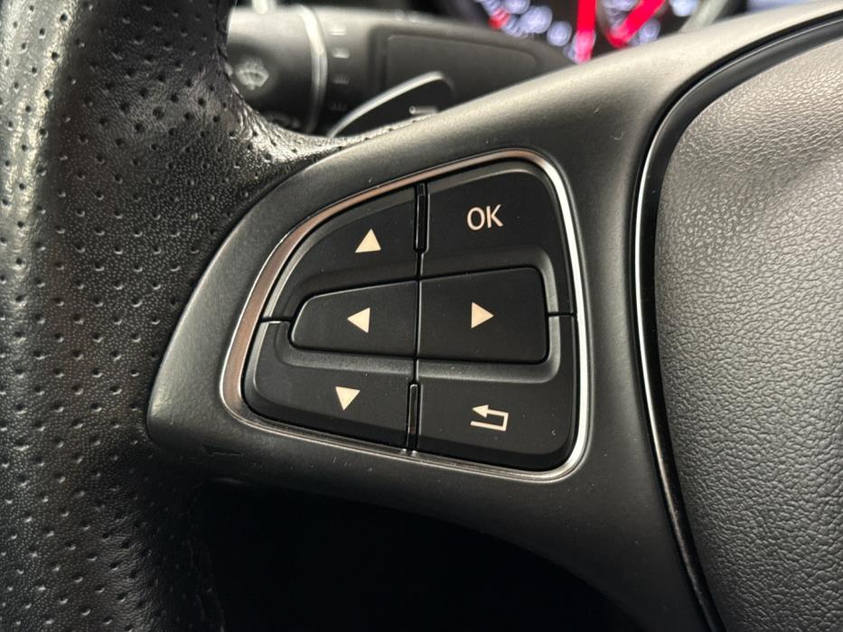 MERCEDES-BENZ CLA 2016