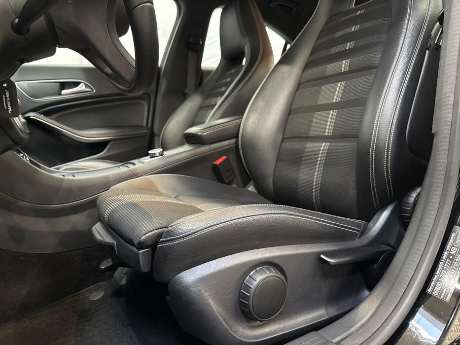 MERCEDES-BENZ CLA 2016