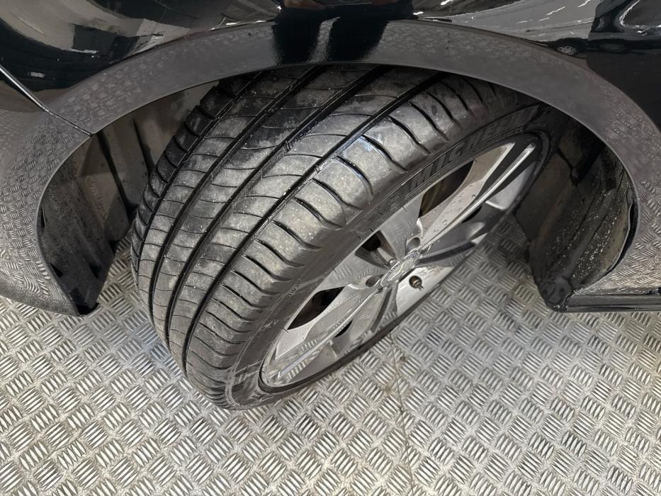 MERCEDES-BENZ CLA 2016