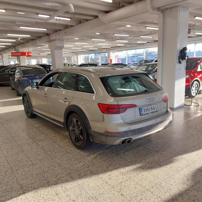 AUDI A4 allroad quattro 2016