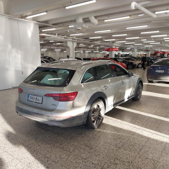 AUDI A4 allroad quattro 2016