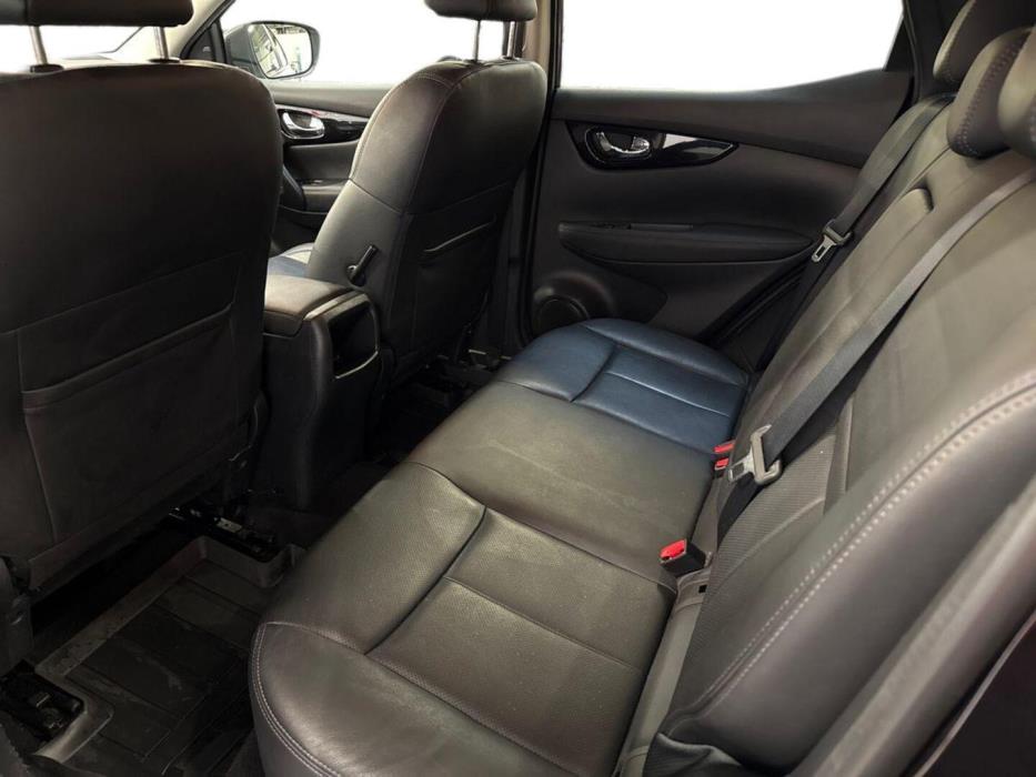NISSAN Qashqai 2017