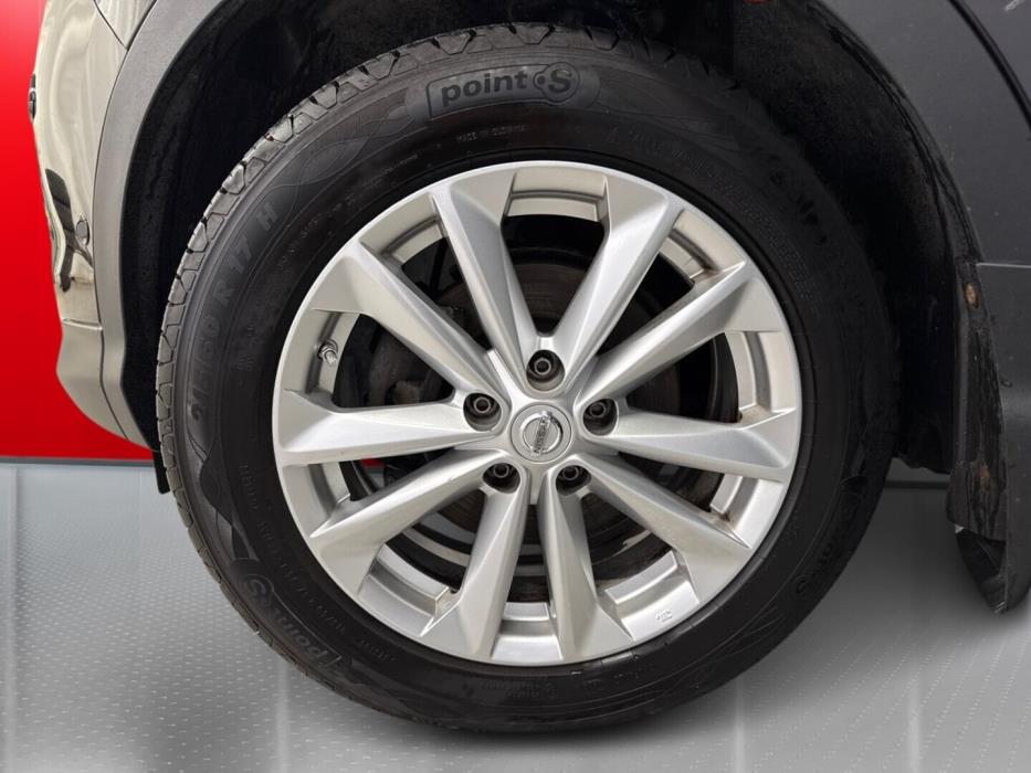 NISSAN Qashqai 2017