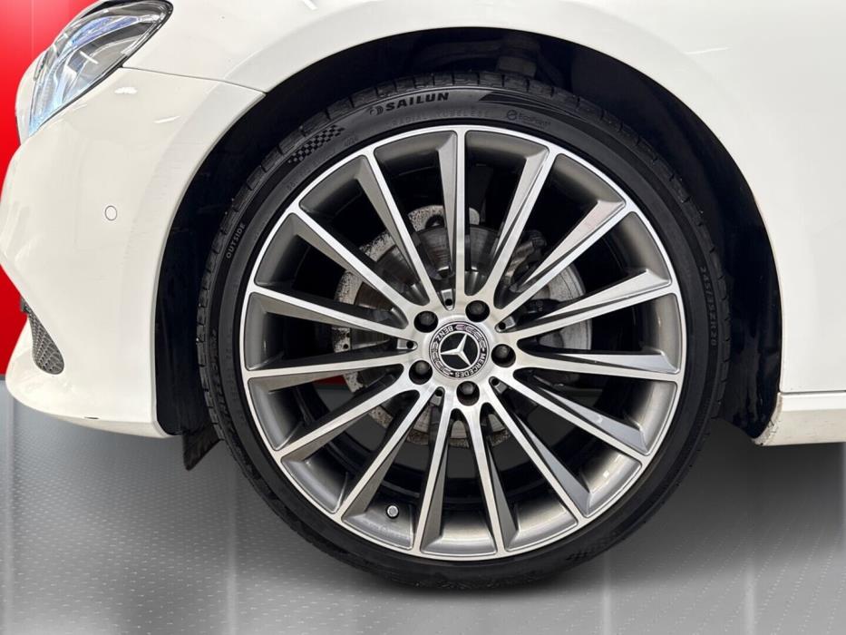 MERCEDES-BENZ E 2017