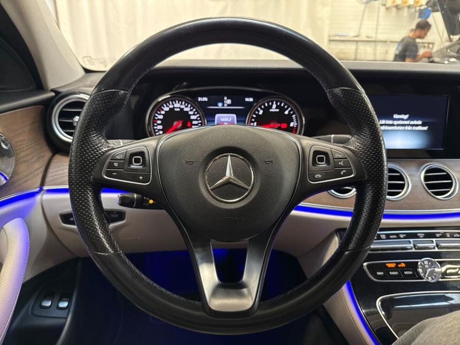 MERCEDES-BENZ E 2017