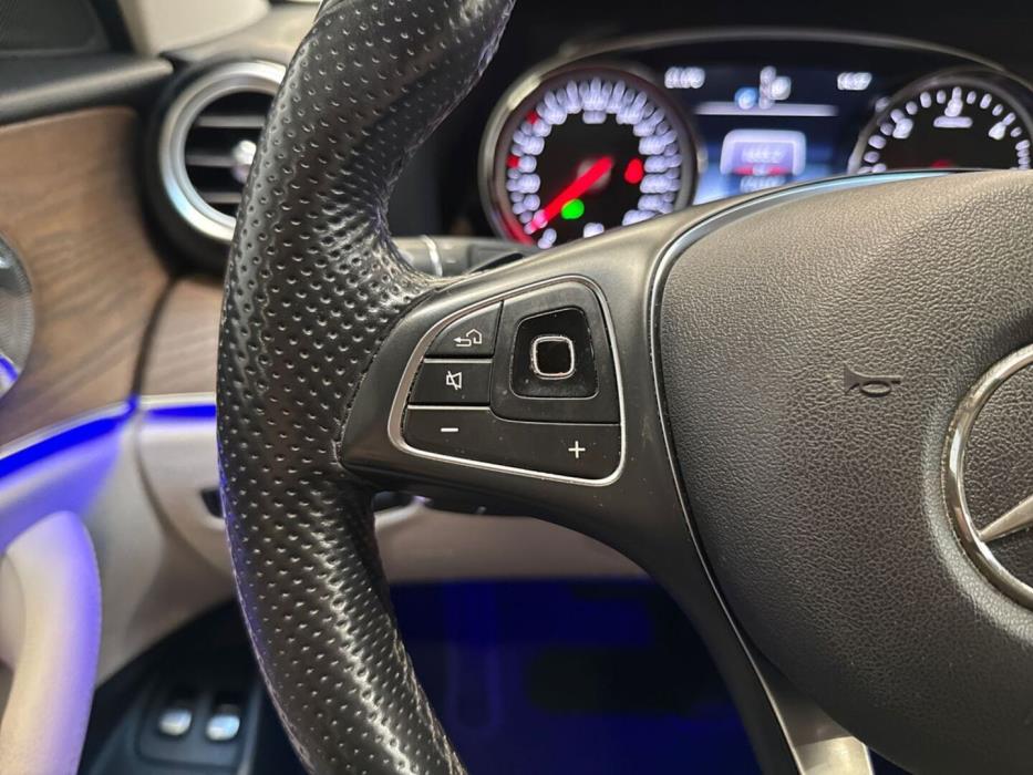 MERCEDES-BENZ E 2017