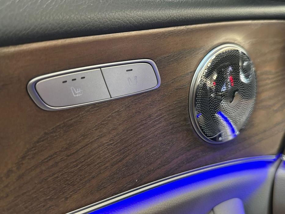 MERCEDES-BENZ E 2017