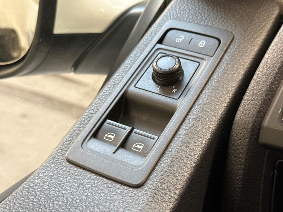 VOLKSWAGEN Caravelle 2017