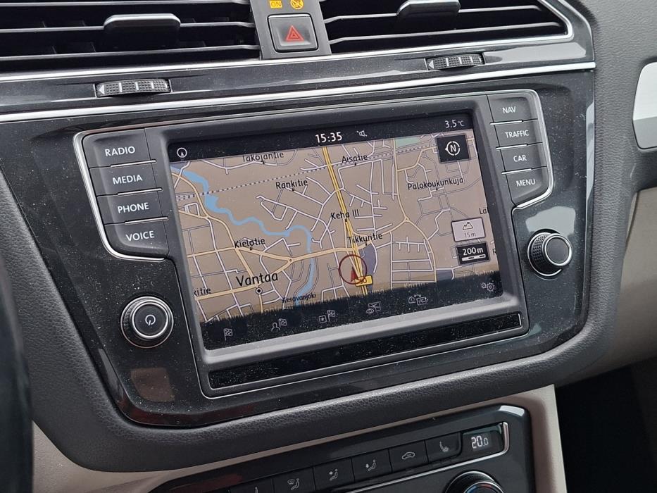 VOLKSWAGEN Tiguan 2017