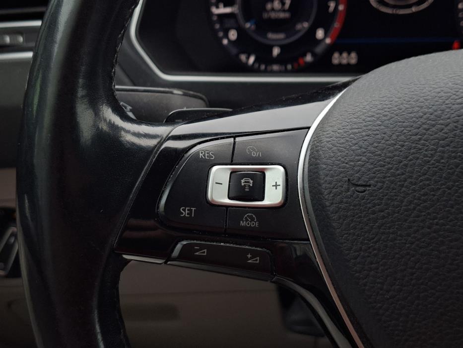 VOLKSWAGEN Tiguan 2017