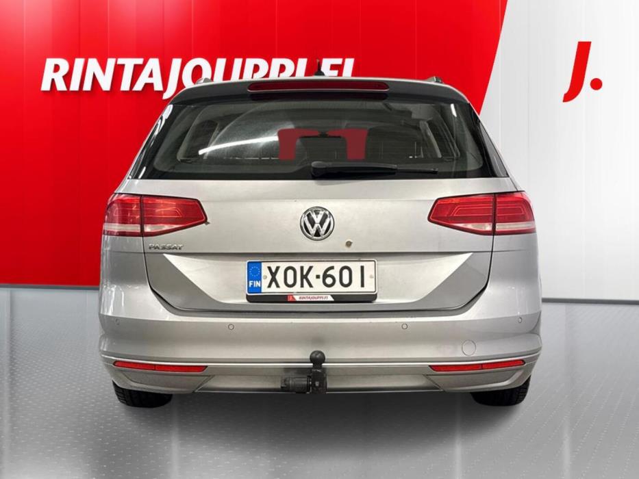 VOLKSWAGEN Passat 2018
