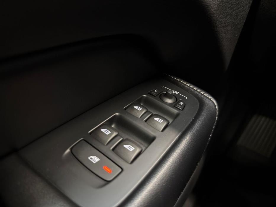 VOLVO XC60 2018