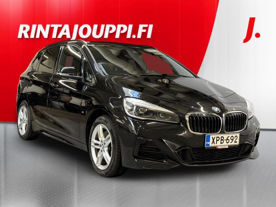 BMW 225 2019
