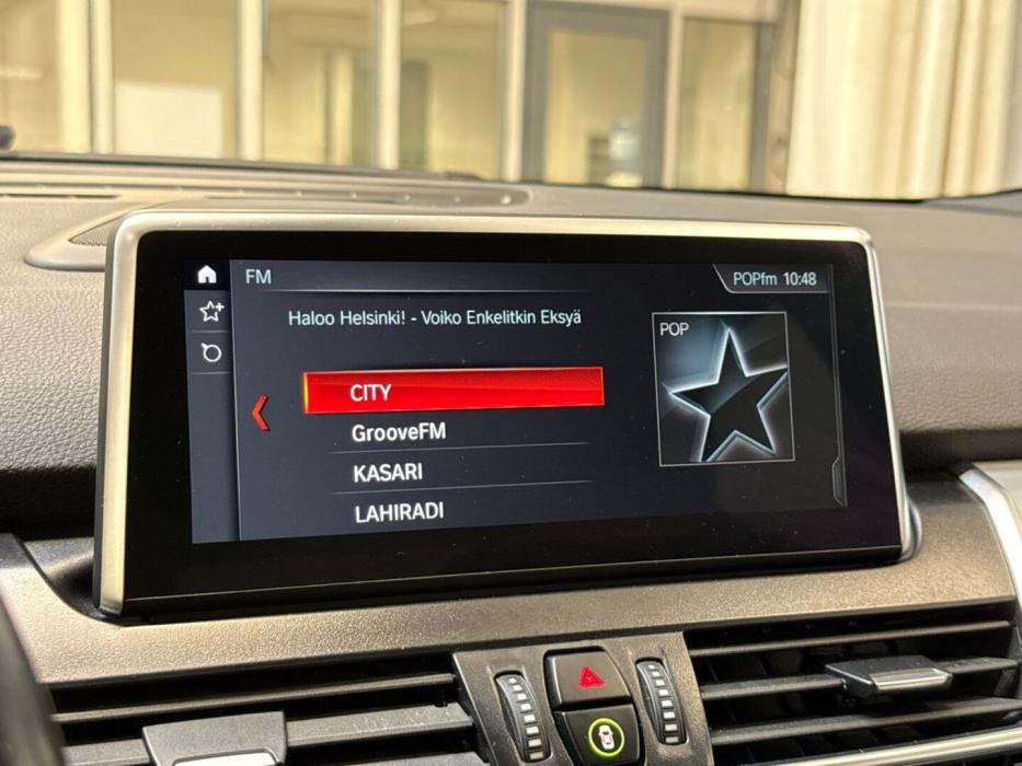 BMW 225 2019
