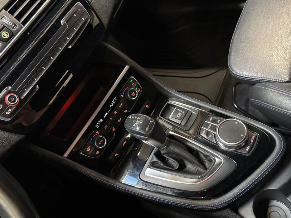 BMW 225 2019