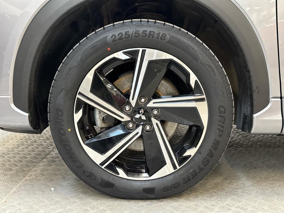 MITSUBISHI Eclipse Cross 2021