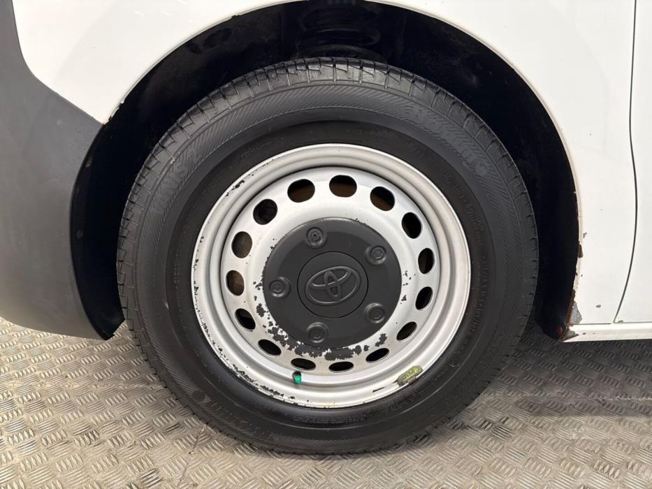 TOYOTA Proace 2017
