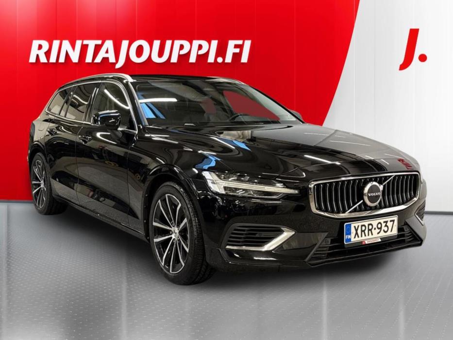 VOLVO V60 2023