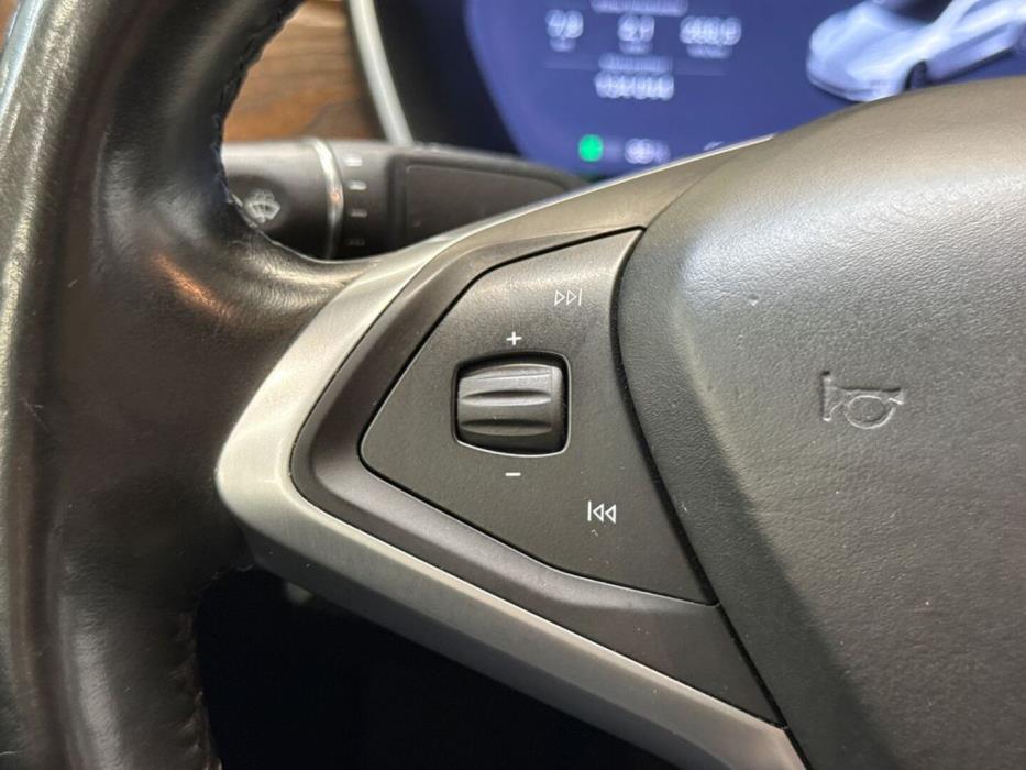 TESLA Model S 2018