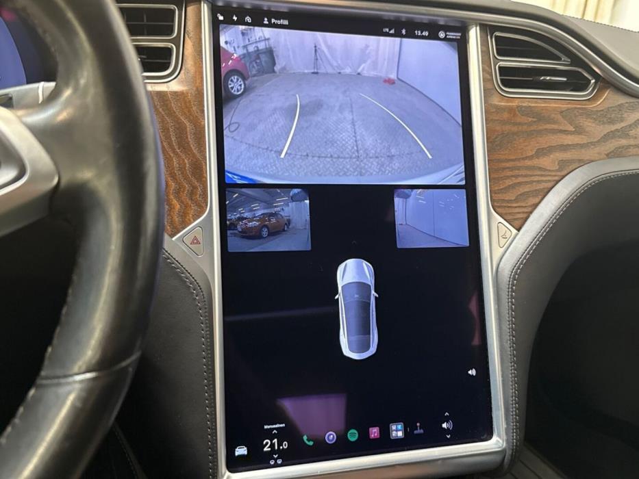 TESLA Model S 2018