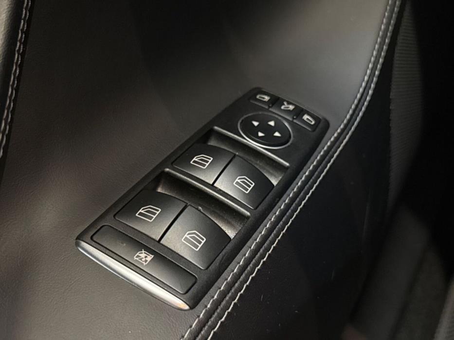 TESLA Model S 2018