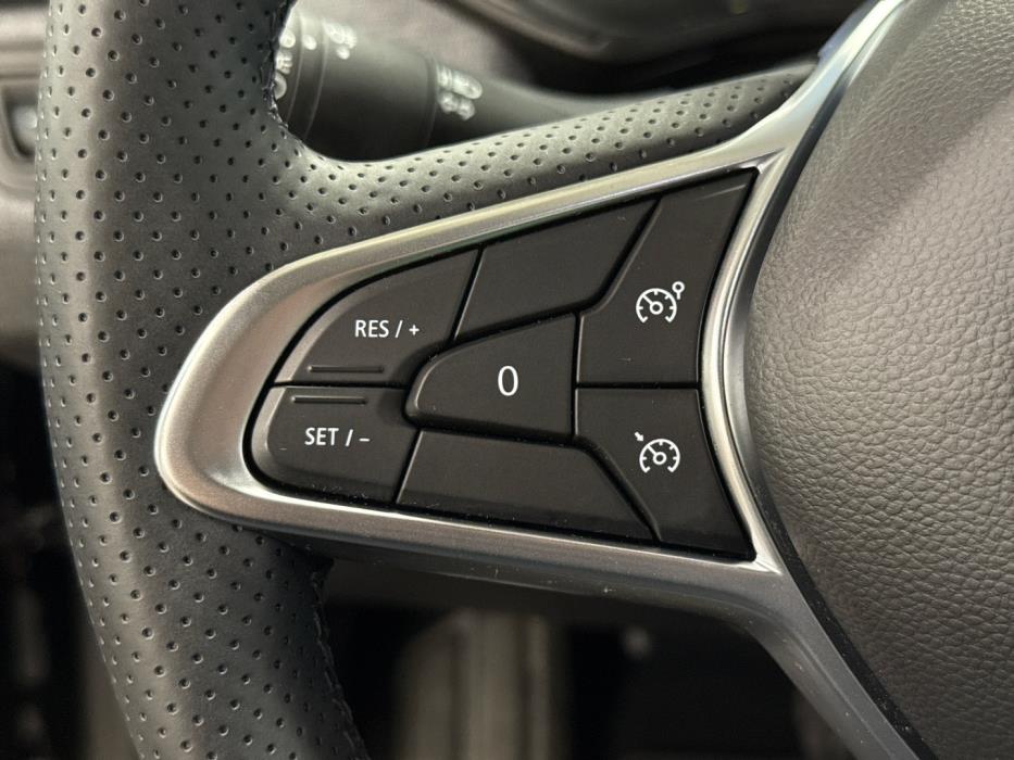 MITSUBISHI Colt 2024