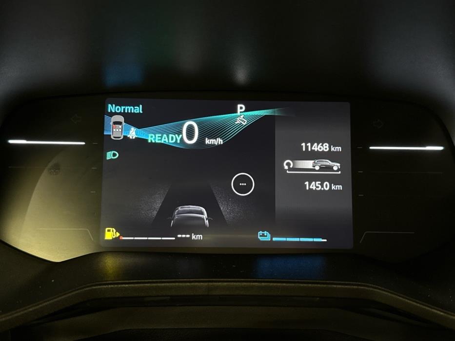 MITSUBISHI Colt 2024